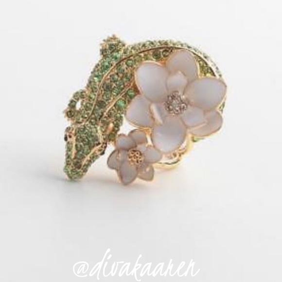 Kate spade “Swamped” Alligator & Flowers Ring - Picture 6 of 8
